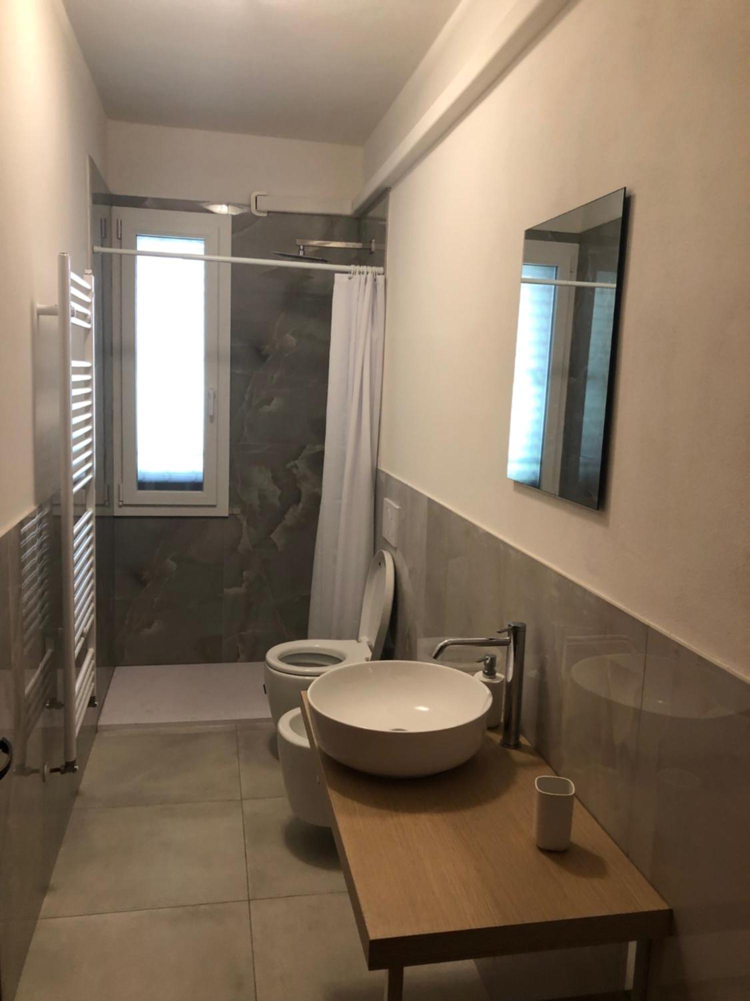 Guest House Benvenuti - Casa Vacanze Toscana チェチナ エクステリア 写真